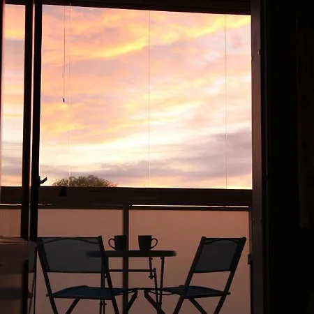 Homestay New Modern Private Rooms In Tallinn Center *