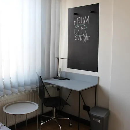 Homestay New Modern Private Rooms In Tallinn Center