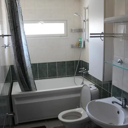 Homestay New Modern Private Rooms In Tallinn Center